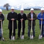 Spatenstich für den Bürger-Solarpark in Gastag (Laufen).