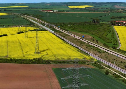 Der dritte Abschnitt der Südwest-Kuppelleitung wird parallel zur künftigen ICE-Trasse geführt.