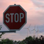 Beim Ausbau der Windenergie kommt es immer häuftiger zu Konflikten mit dem Wetterdienst und der Luftraumsicherung.