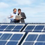 Das Systemhaus für Photovoltaik und Energiespeicher IBC Solar bietet Stadtwerken und Energieversorgern verschiedene Kooperationsmodelle an.