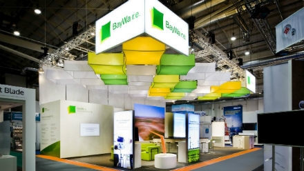 Standkonzept von BayWa r.e.: Auf der Messe Husum Wind belegt BayWa r.e. den Stand 2D10 in Halle 2.