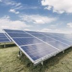 Photovoltaikanlage: BayWa r.e. übernimmt Service-Mandate mit einer Gesamtleistung von rund 300 Megawatt von Sybac Solar.