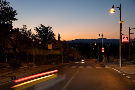 Die spanische Großstadt Pozuelo de Alarcón profitiert von einer energieeffizienten Lichtlösung: Tridonic hat die Kommune mit 2.700 smarten