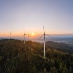 Beispiel für zukünftige Projekte: Windkraftanlage der badenova auf dem Roßkopf.