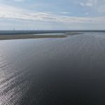 Auf dem Cottbusser Ostsee entsteht Deutschlands größte schwimmende PV-Anlage.