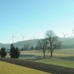 Fotomontage des geplanten Windparks Gomadingen.