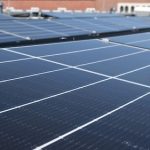 Solaranlage auf dem Dach des Haupthauses des Regionalverbands Ruhr in Essen.