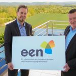 evm-Vorstand Christopher Hesse (l) und Stefan Herschbach, Geschäftsführer der Stadtwerke Neuwied